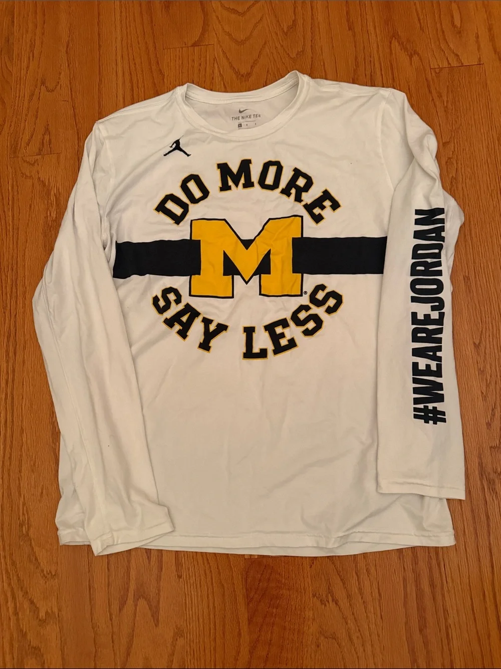 Jordan White Long-Sleeve 'Do More Say Less' Tee Michigan Wolverines Size Large‎
